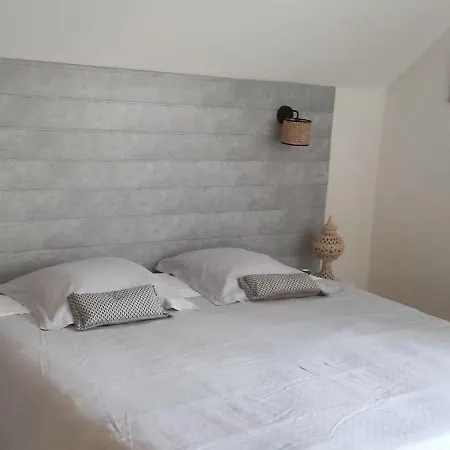 Quarto em Acomodações Particulares Pascal Et Domi 